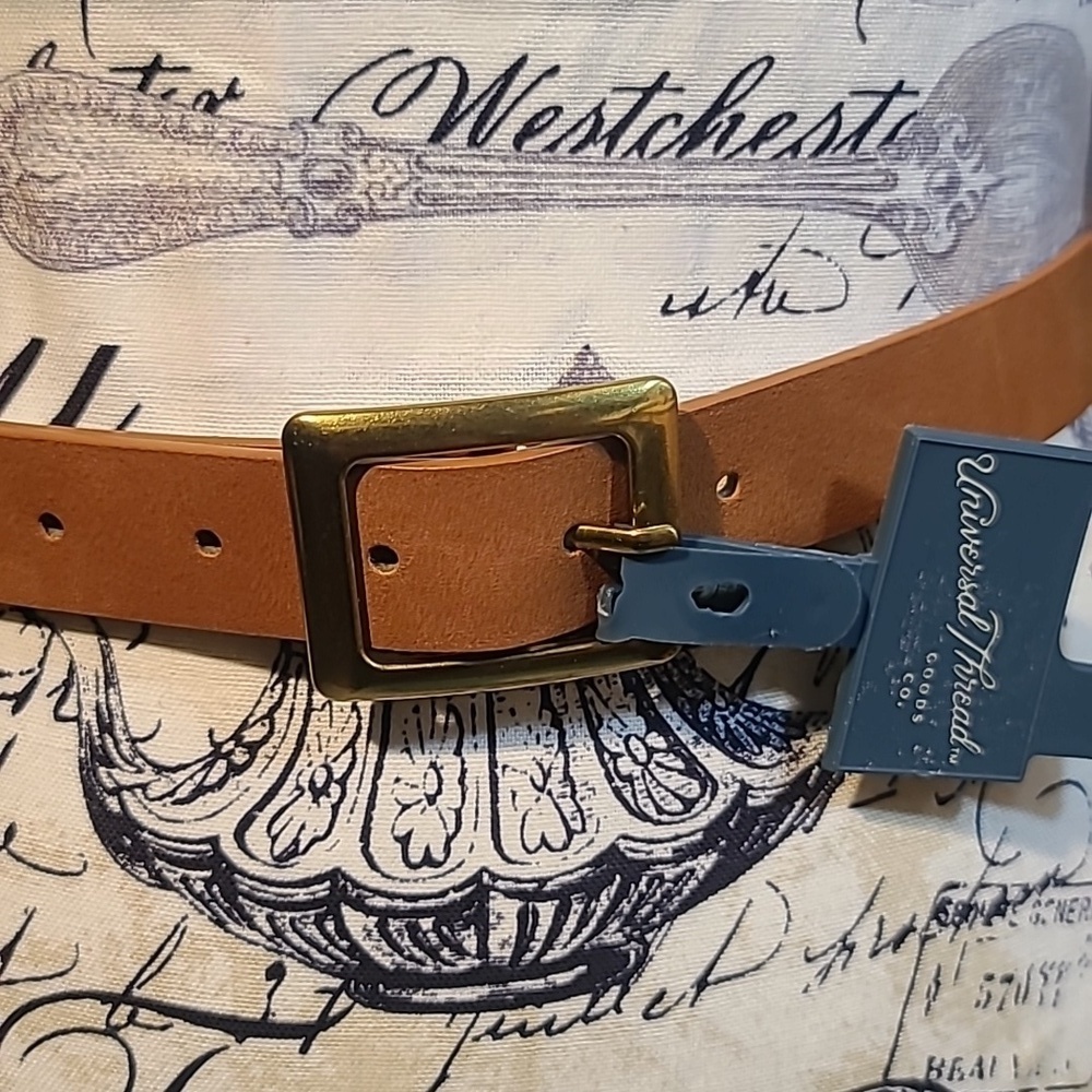 a . new day Faux leather belt - Picture 2 of 8